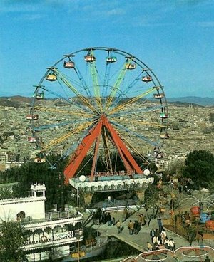 Último adiós a la noria del Parque de Atracciones