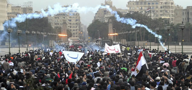 Nuevas protestas contra el ejército en El Cairo